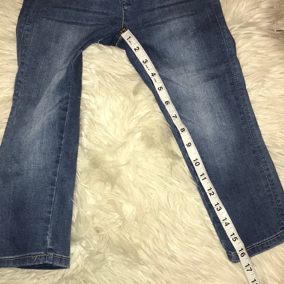 Hudson Jeans Girl’s Cropped Denim Jeans - Picture 7 of 7